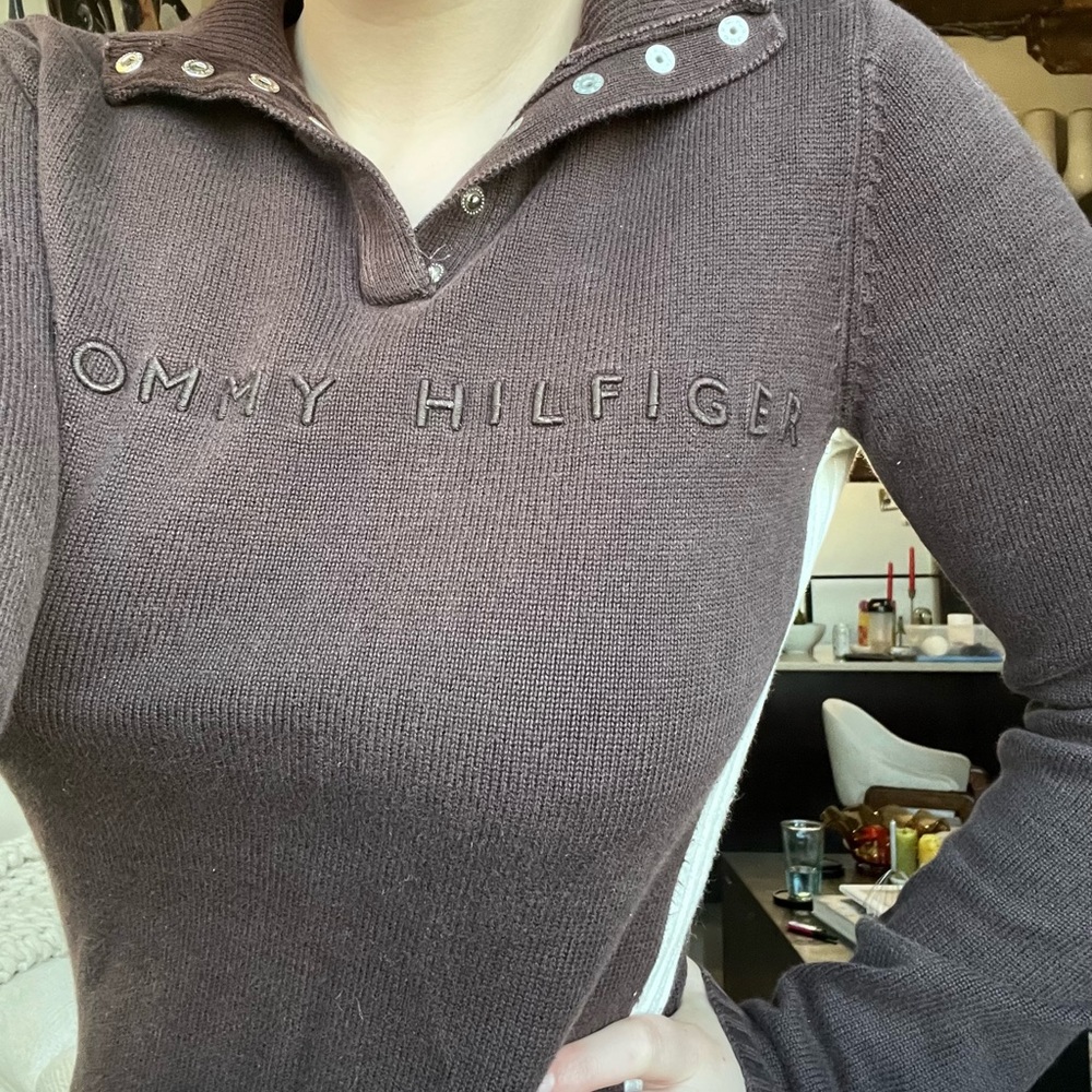 Classic Tommy Hilfiger sweater. 100% cotton, chocolate brown with cream stripes